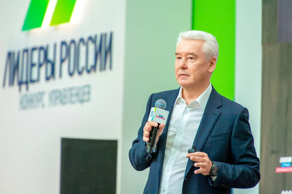 Собянин: К началу учебного года в Москве откроют 51 модернизированную школу